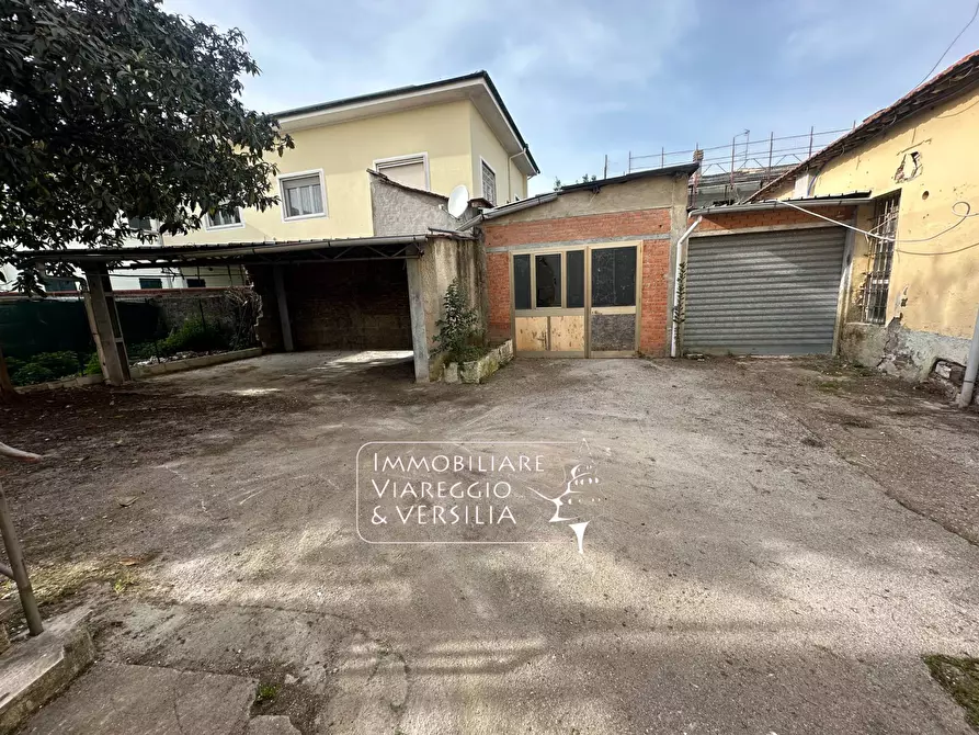 Immagine 16 di Appartamento in vendita  in via Dante Alighieri 130 a Fucecchio