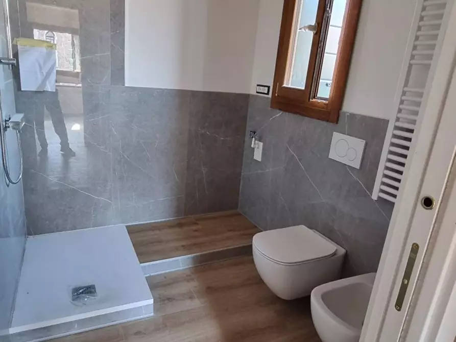 Immagine 26 di Appartamento in vendita  in a Venezia de la Testa a Venezia