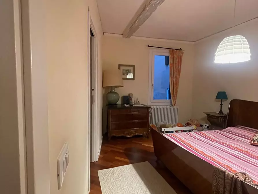 Immagine 5 di Appartamento in vendita  in Lista Vechia dei Bari a Venezia