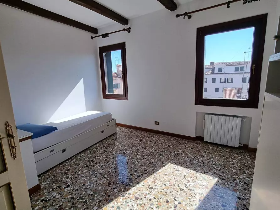 Immagine 22 di Appartamento in vendita  a Venezia