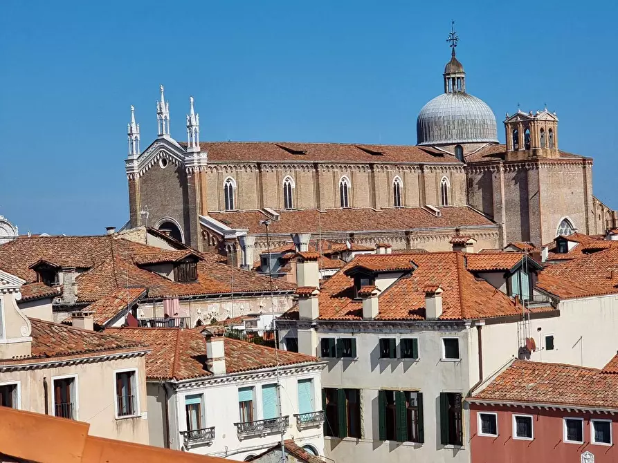 Immagine 42 di Appartamento in vendita  a Venezia
