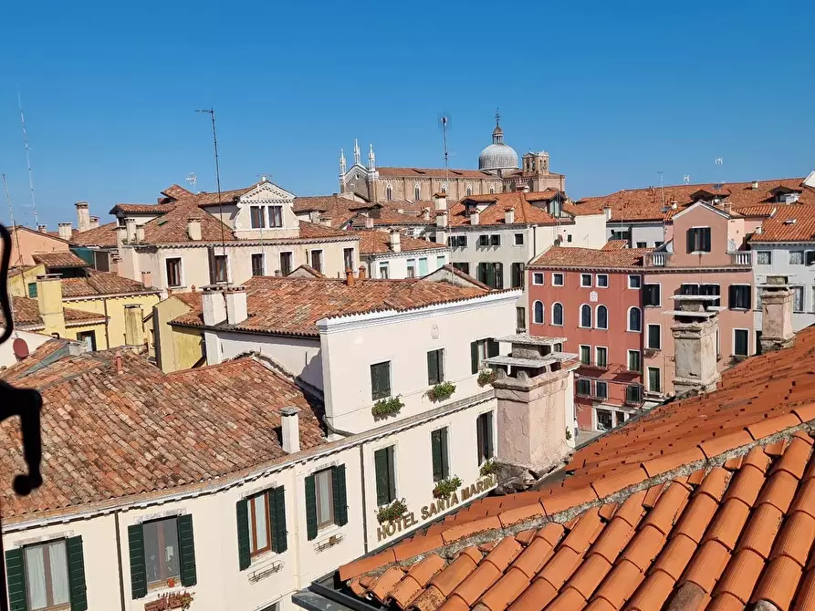 Immagine 58 di Appartamento in vendita  a Venezia