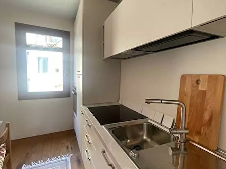 Immagine 18 di Appartamento in vendita  in arsenale a Venezia