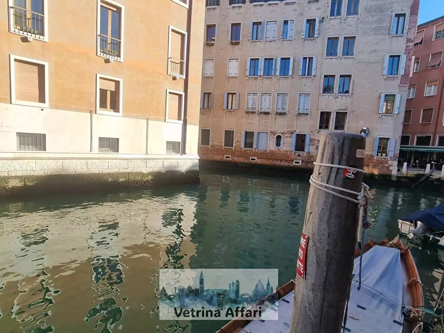Immagine 30 di Appartamento in vendita  in ragusei a Venezia