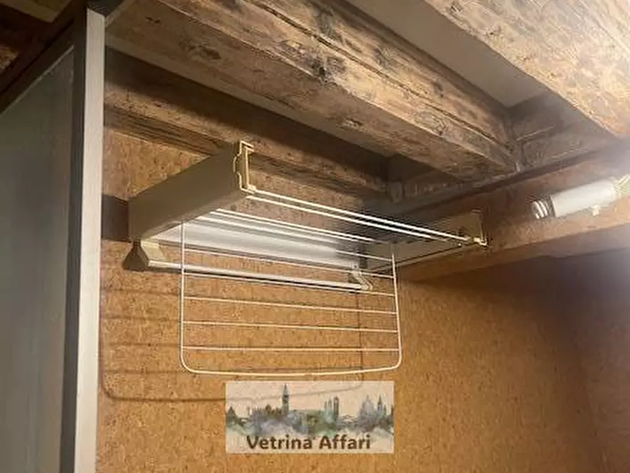 Immagine 13 di Appartamento in vendita  in san polo 1800 a Venezia