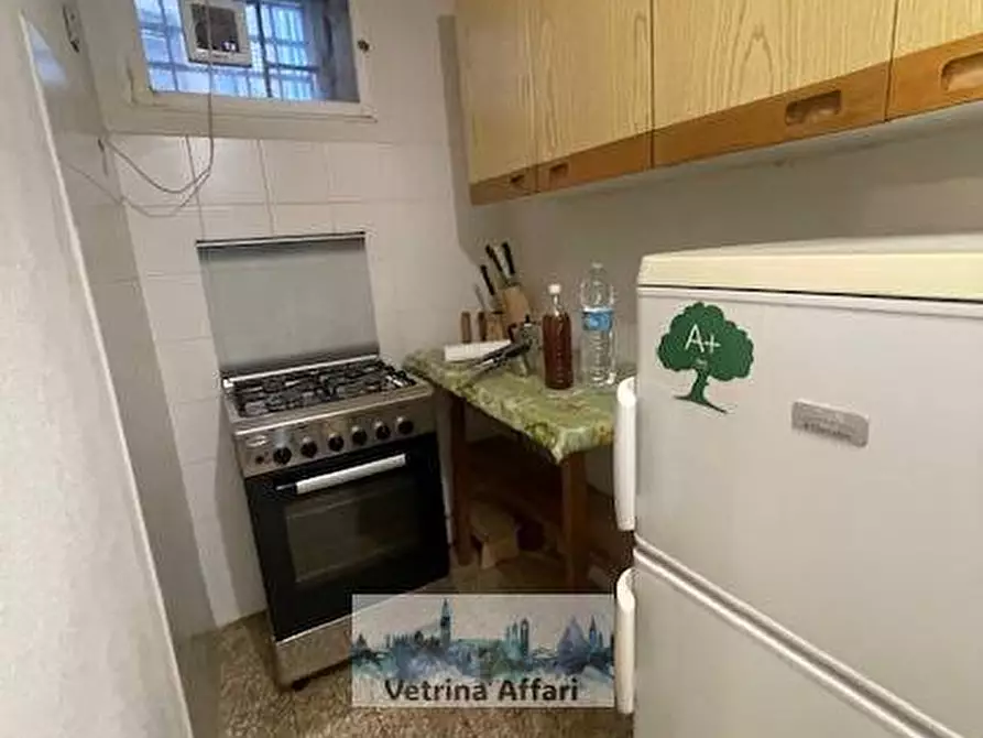 Immagine 3 di Appartamento in vendita  in san polo 1800 a Venezia