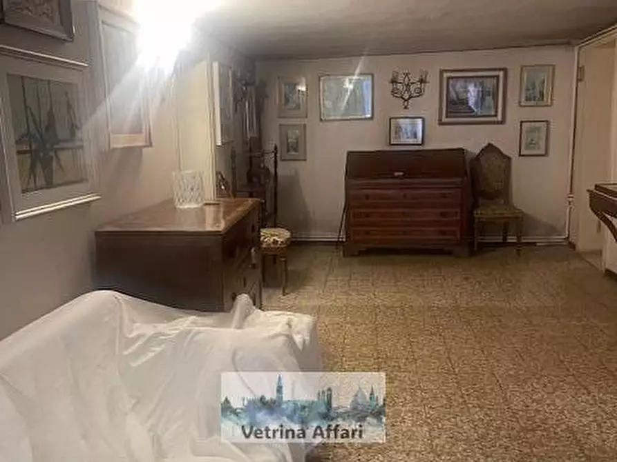 Immagine 7 di Appartamento in vendita  in san polo 1800 a Venezia