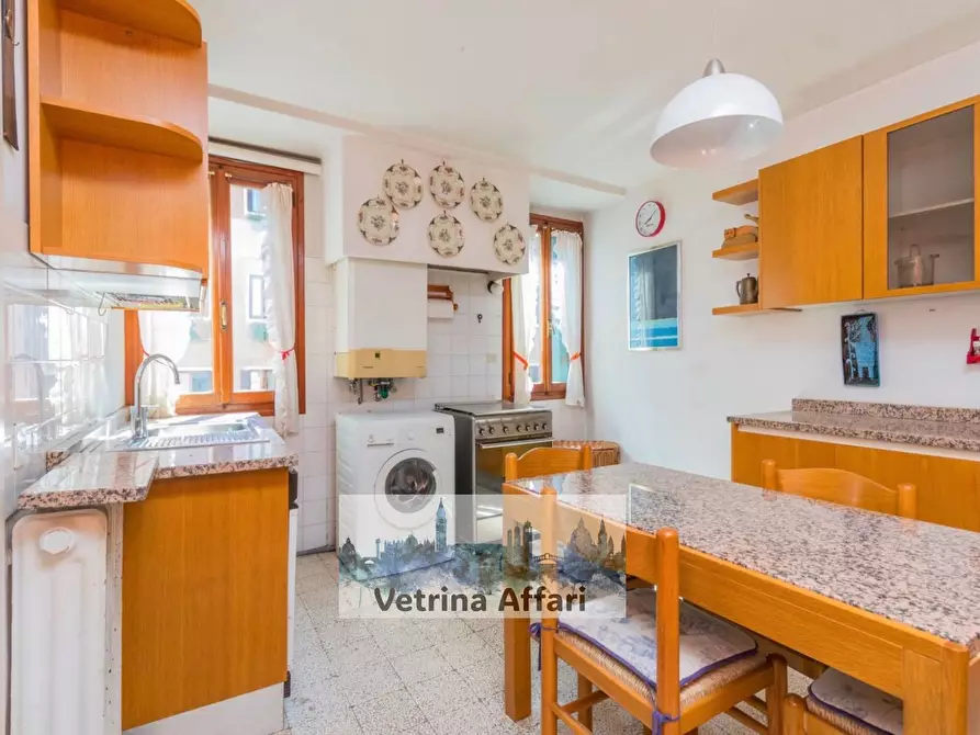 Immagine 16 di Appartamento in vendita  in san marco a Venezia