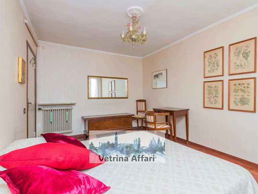 Immagine 4 di Appartamento in vendita  in san marco a Venezia