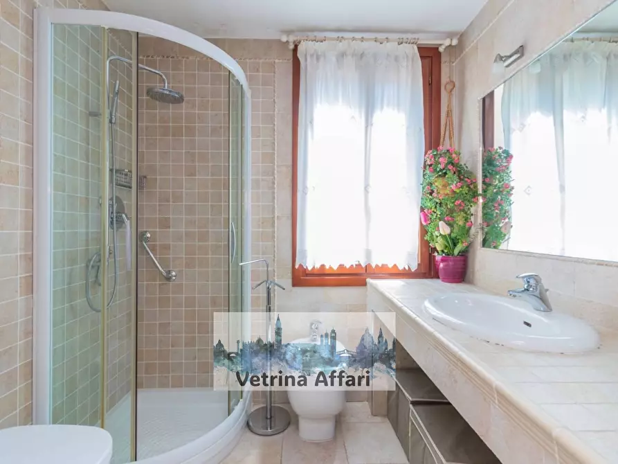 Immagine 26 di Appartamento in vendita  in san marco a Venezia