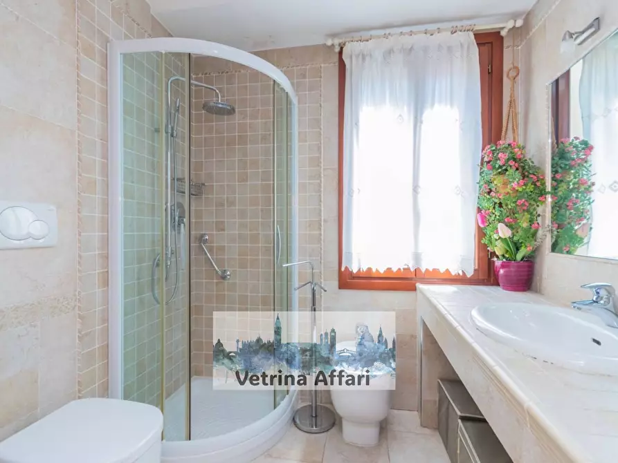 Immagine 25 di Appartamento in vendita  in san marco a Venezia