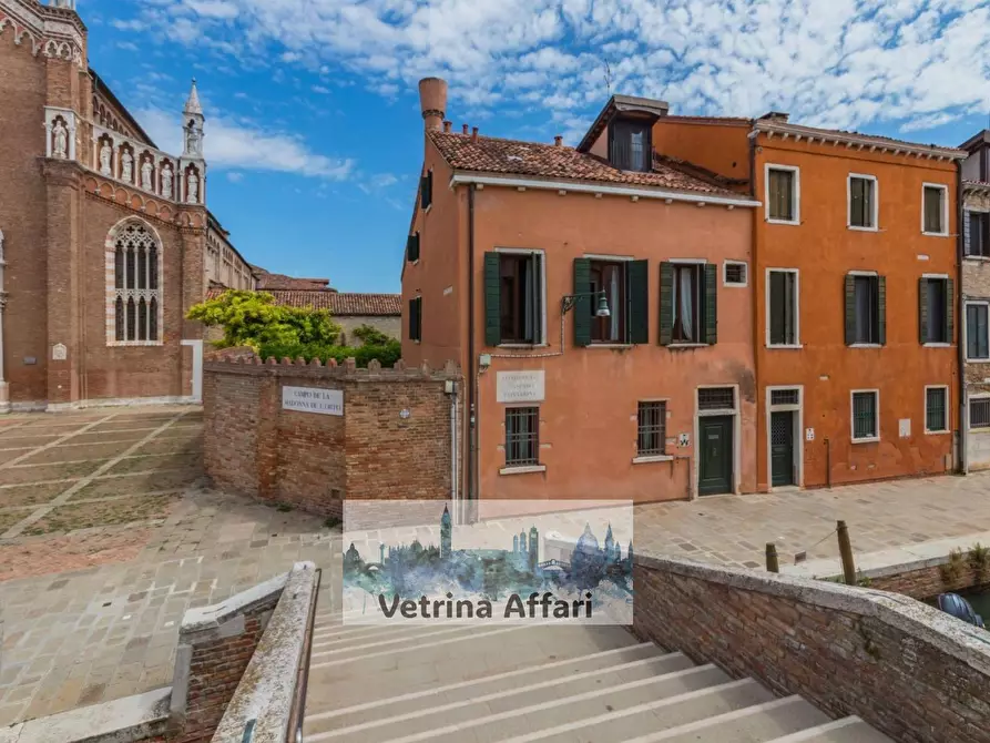 Immagine 12 di Appartamento in vendita  in Campo   Madonna Dell'orto a Venezia