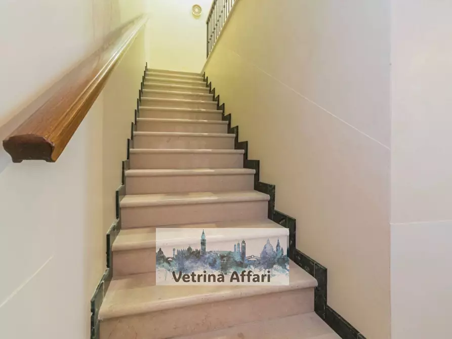 Immagine 18 di Appartamento in vendita  in Campo   Madonna Dell'orto a Venezia