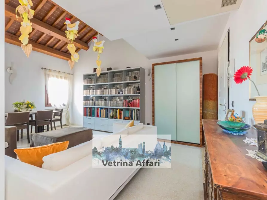 Immagine 17 di Appartamento in vendita  in Campo   Madonna Dell'orto a Venezia