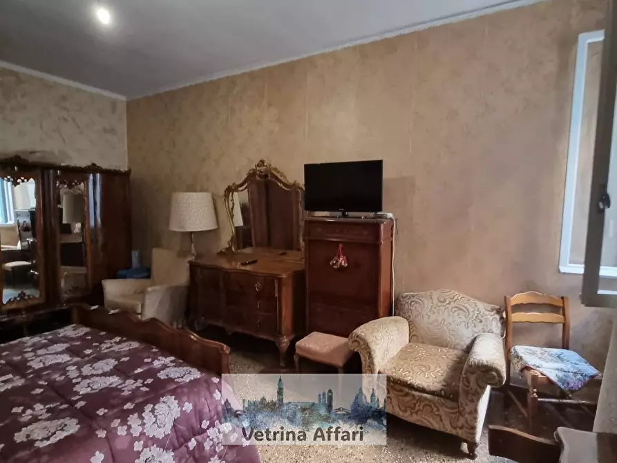 Immagine 12 di Appartamento in vendita  in dorsoduro a Venezia