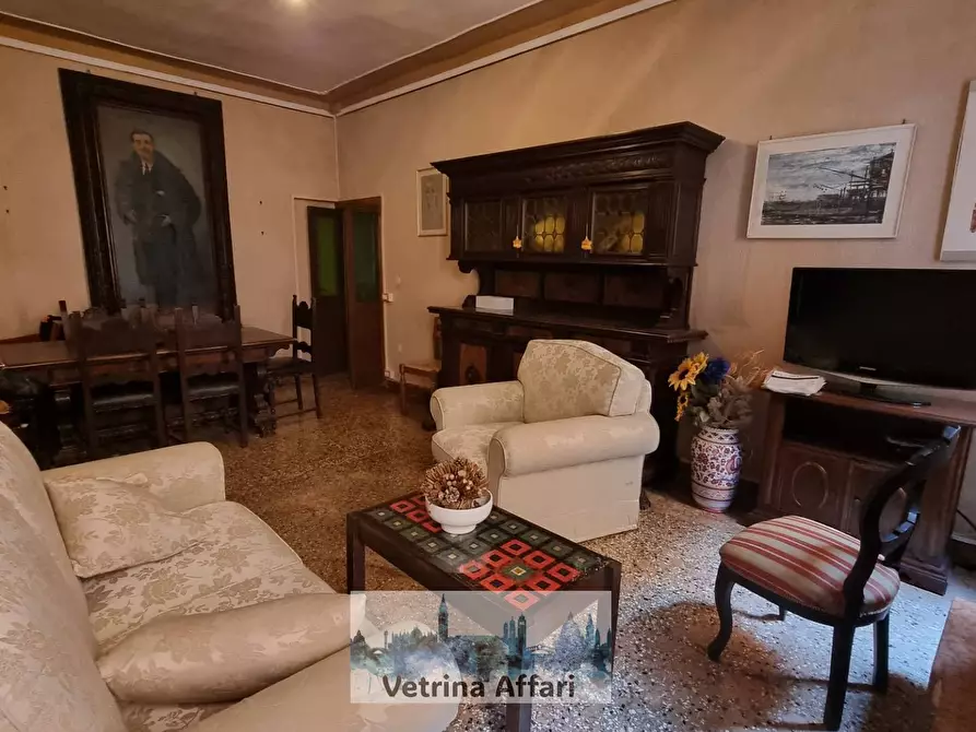 Immagine 17 di Appartamento in vendita  in dorsoduro a Venezia