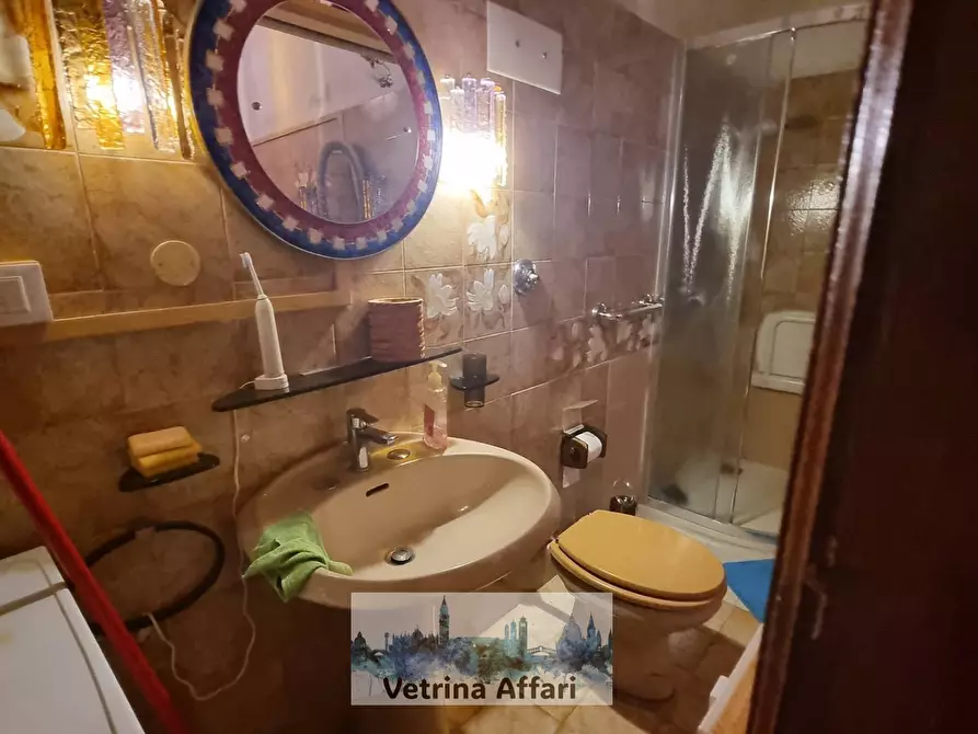 Immagine 22 di Appartamento in vendita  in dorsoduro a Venezia