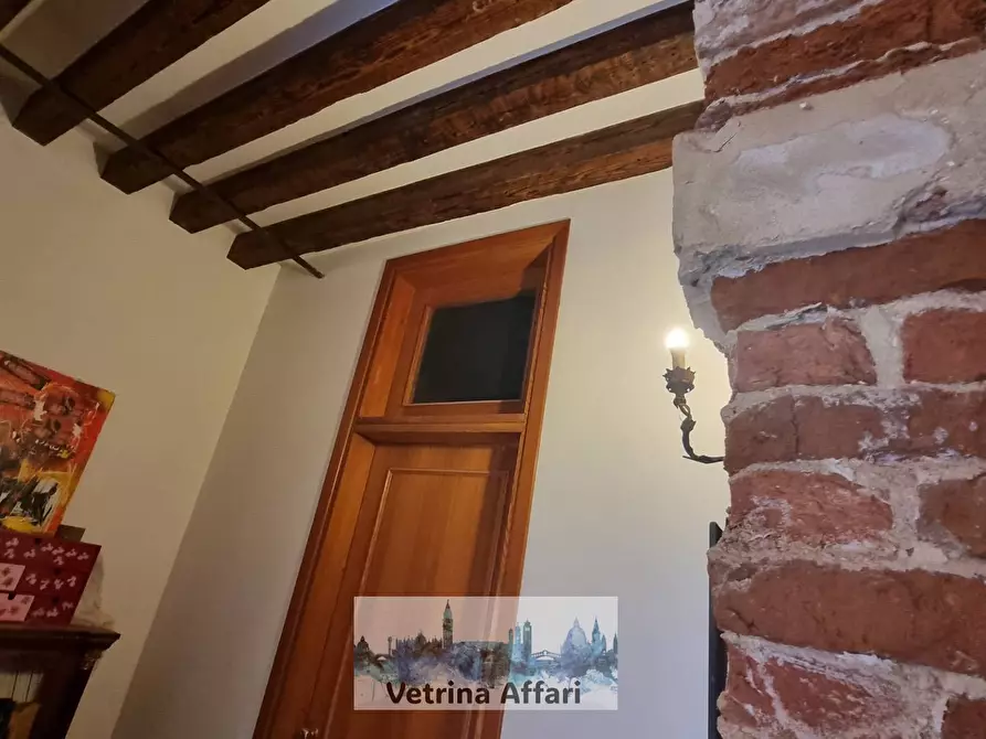 Immagine 31 di Appartamento in vendita  in dorsoduro a Venezia