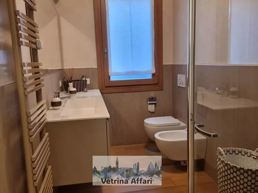 Immagine 11 di Appartamento in vendita  in prati 14 a Venezia