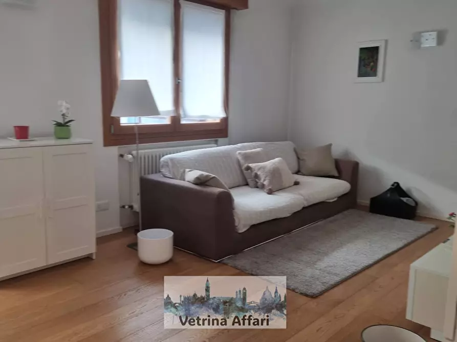 Immagine 1 di Appartamento in vendita  in prati 14 a Venezia