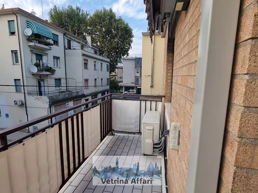 Immagine 17 di Appartamento in vendita  in prati 14 a Venezia