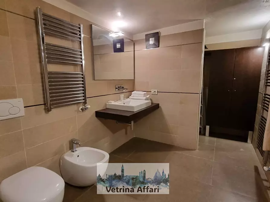 Immagine 16 di Appartamento in vendita  in castello a Venezia