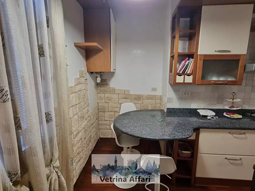 Immagine 4 di Appartamento in vendita  in castello a Venezia