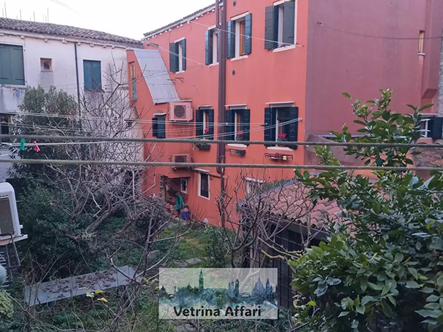 Immagine 11 di Appartamento in vendita  in castello a Venezia
