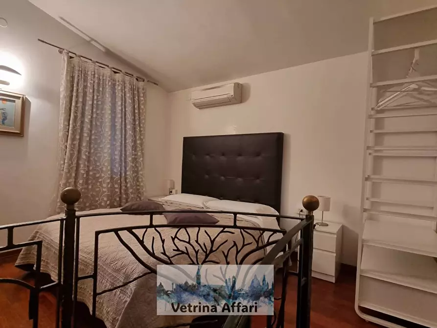 Immagine 6 di Appartamento in vendita  in castello a Venezia