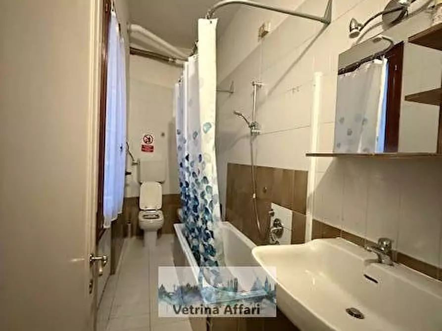 Immagine 15 di Appartamento in vendita  in san giovanni gristostomo a Venezia