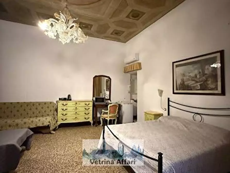 Immagine 23 di Appartamento in vendita  in san giovanni gristostomo a Venezia