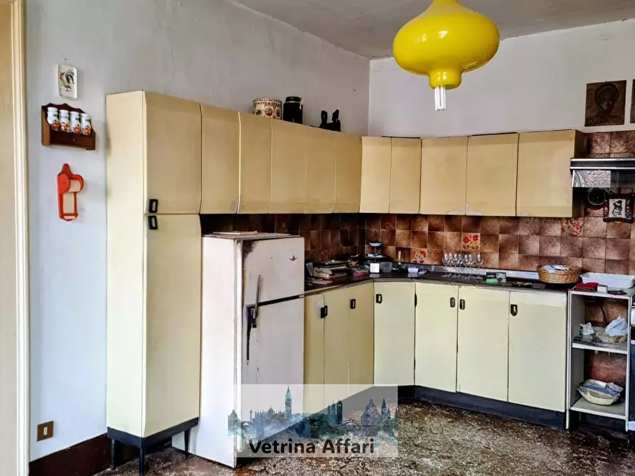 Immagine 6 di Appartamento in vendita  in campo san giacomo a Venezia