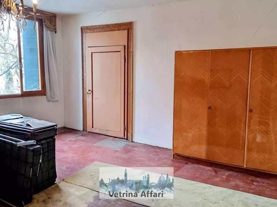 Immagine 13 di Appartamento in vendita  in campo san giacomo a Venezia