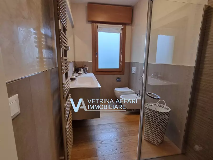 Immagine 17 di Appartamento in vendita  in prati 14 a Venezia