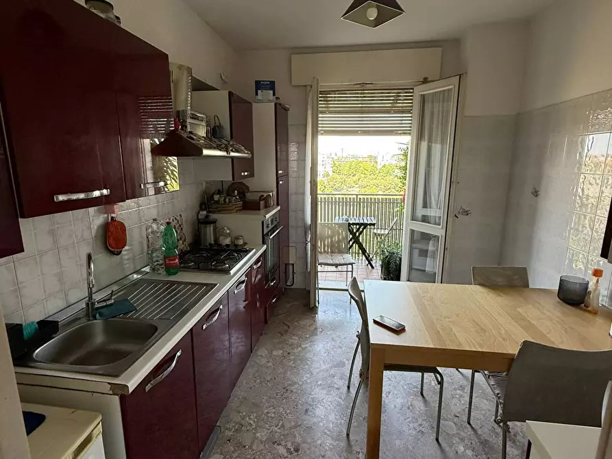 Immagine 9 di Appartamento in vendita  in Via Enrico De Nicola 4 a Milano