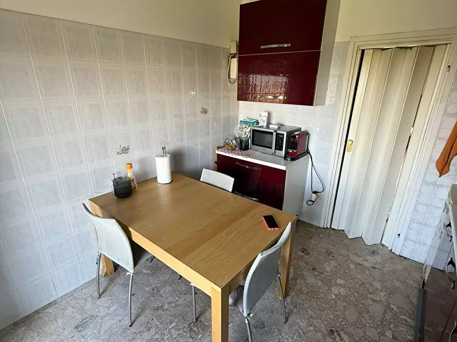 Immagine 13 di Appartamento in vendita  in Via Enrico De Nicola 4 a Milano