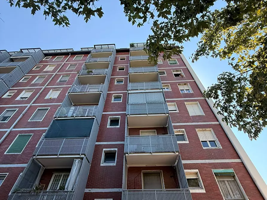 Immagine 17 di Appartamento in vendita  in Via Enrico De Nicola 4 a Milano