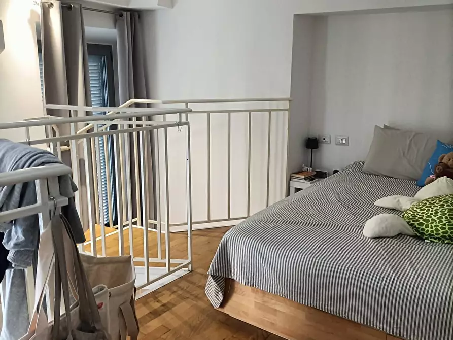 Immagine 3 di Appartamento in vendita  in Via Giulio Carcano 21 a Milano