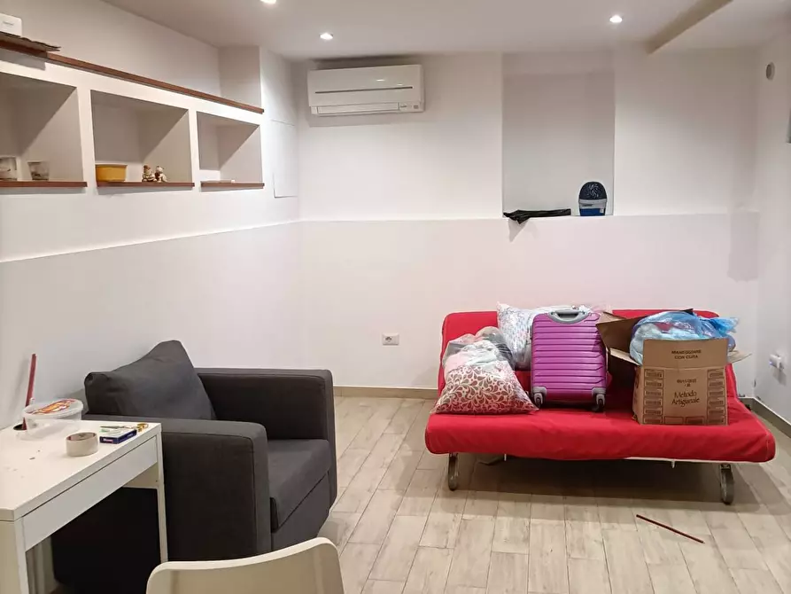 Immagine 10 di Appartamento in vendita  in Via Giulio Carcano 21 a Milano