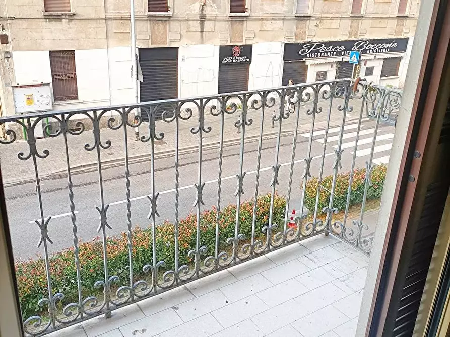 Immagine 5 di Appartamento in vendita  in Via Sempione 68 a Pero