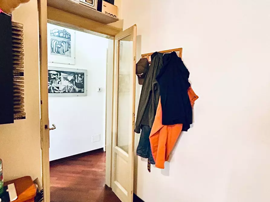 Immagine 8 di Appartamento in vendita  in Via Giulio Carcano 21 a Milano