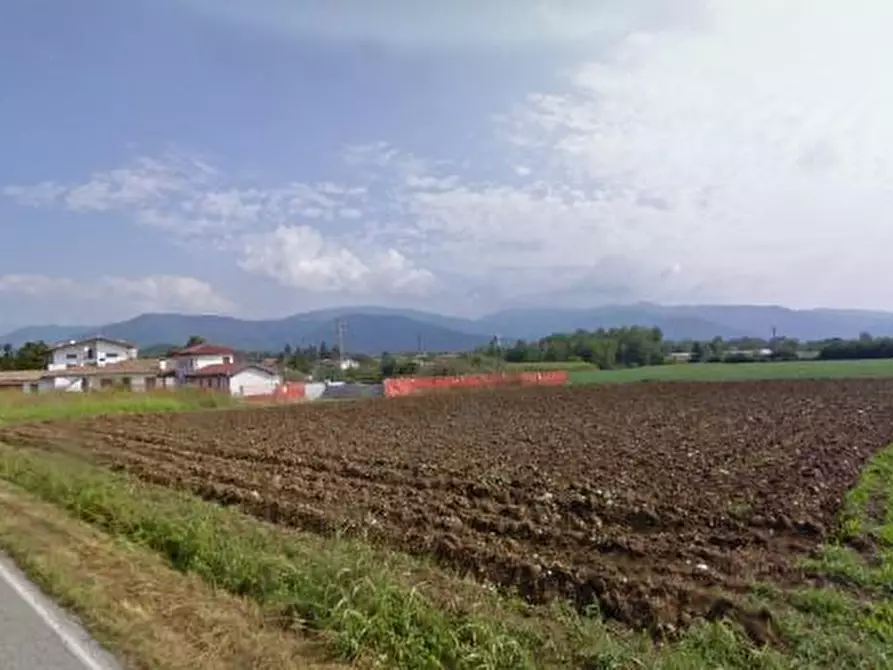 Immagine 2 di Terreno residenziale in vendita  a Campolongo Tapogliano