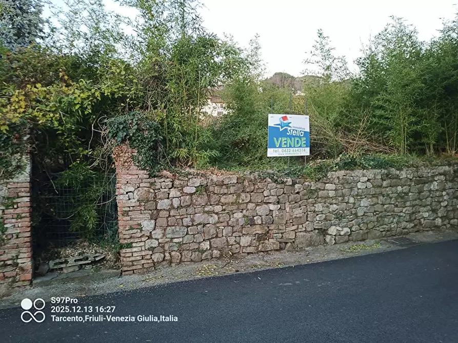 Immagine 2 di Terreno agricolo in vendita  in via gino urli a Tarcento