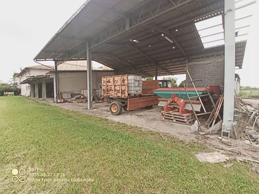 Immagine 9 di Capannone industriale in vendita  in via cividina 90 a Udine