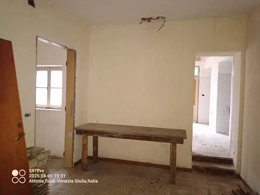 Immagine 4 di Magazzino   in via principale a Campolongo Tapogliano