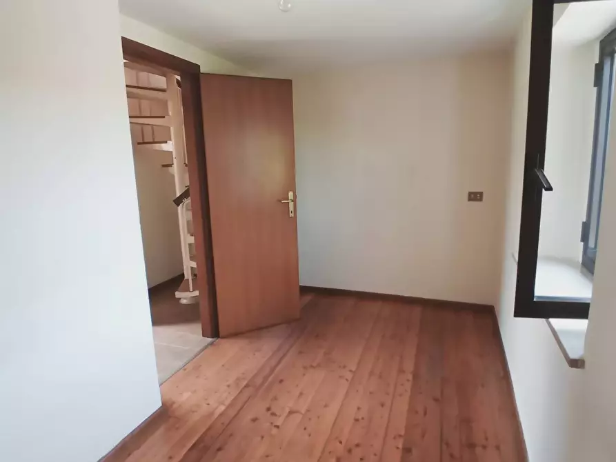 Immagine 6 di Rustico / casale in vendita  in via gino urli 34 a Tarcento