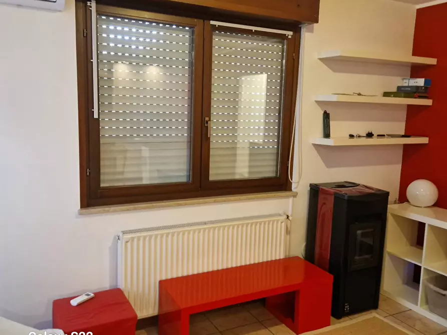 Immagine 5 di Appartamento in vendita  in via cincinnato 1 a Bordano