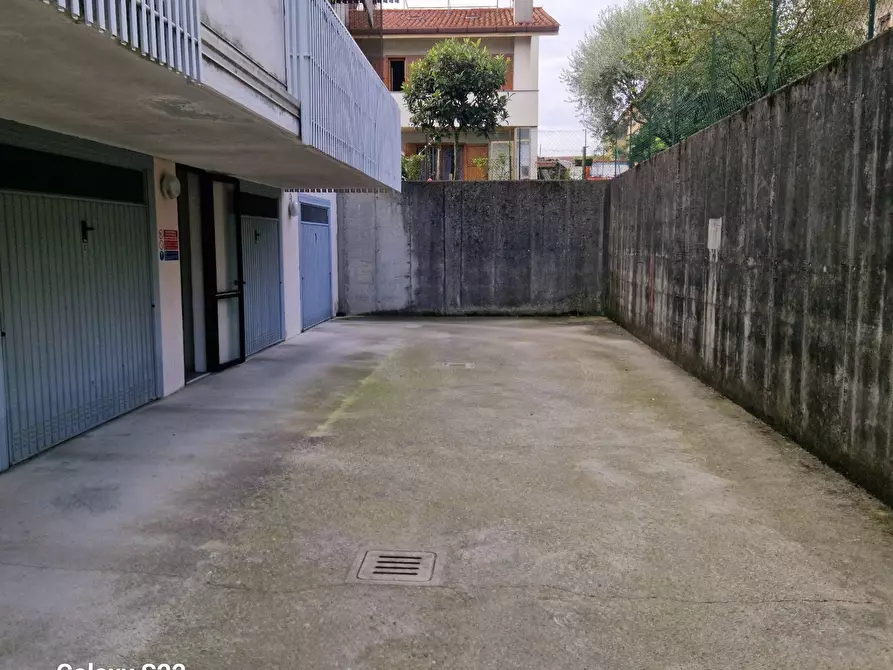 Immagine 15 di Appartamento in vendita  in via cincinnato 1 a Bordano