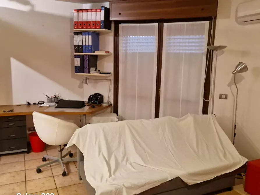 Immagine 12 di Appartamento in vendita  in via cincinnato 1 a Bordano