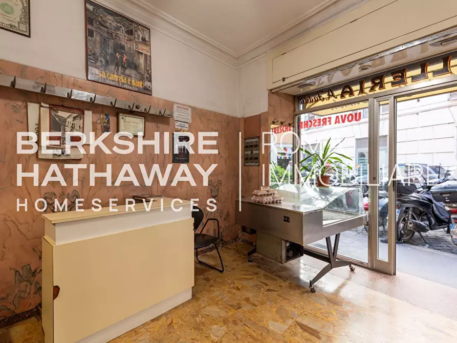 Immagine 17 di Multiproprietà in vendita  in della Scrofa a Roma